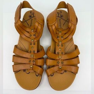 Baretraps Jesie Gladiator Sandals Women’s Size 10M Velcro Straps Comfortable New